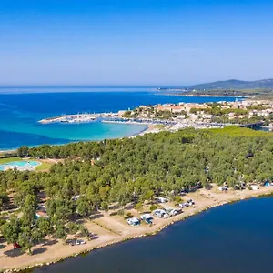 https://camping-village-laguna-blu-fertilia.in-sardinia.net